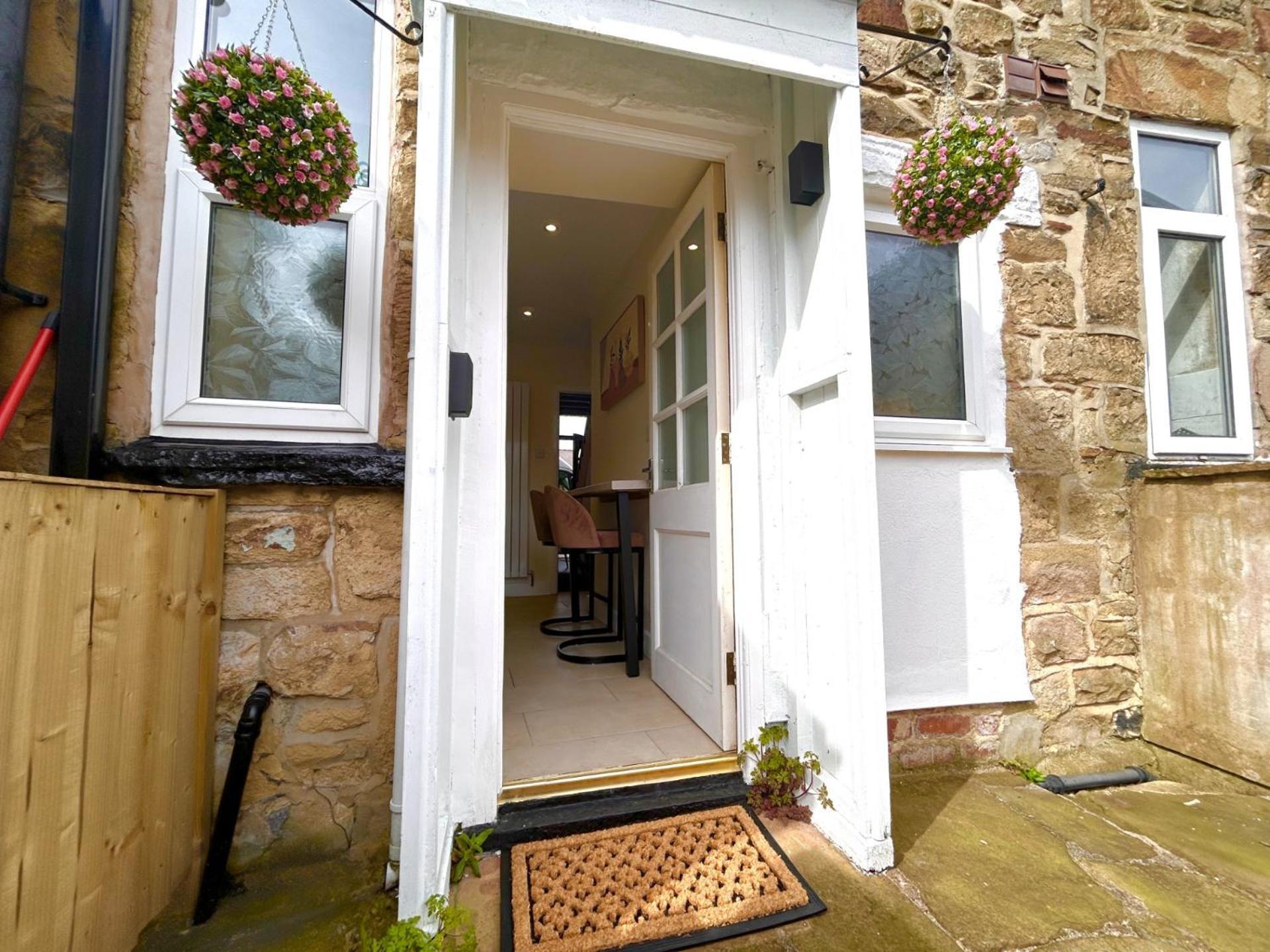 Central Buxton - Modern Cottage - Peak District Zewnętrze zdjęcie